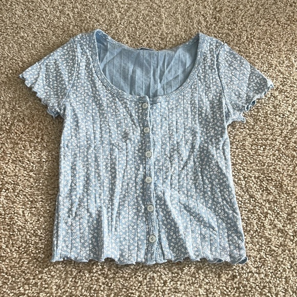 john galt button up top - Picture 1 of 3